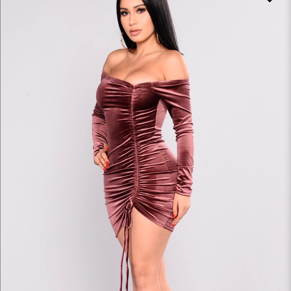 Fashion Nova Off the Shoulder Velvet Mini Dress XS - Picture 3 of 8